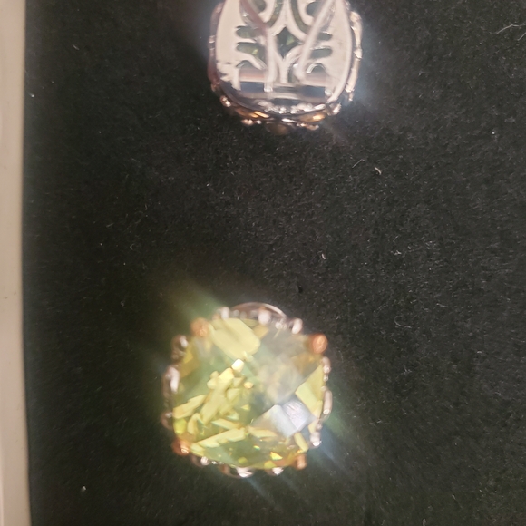 Vintage Checker Cut Silver and Gold Earrings with Yellow &green Gem Earrings - Picture 10 of 11